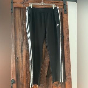 Kids Adidas Athletic Pants XL
